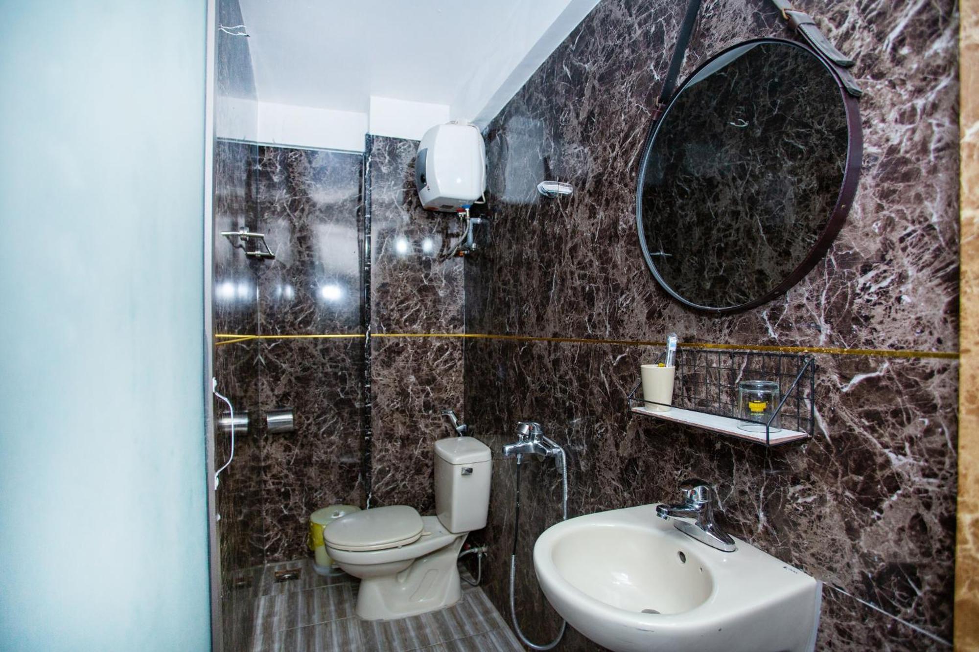 Mickey Homestay Хуе Екстериор снимка
